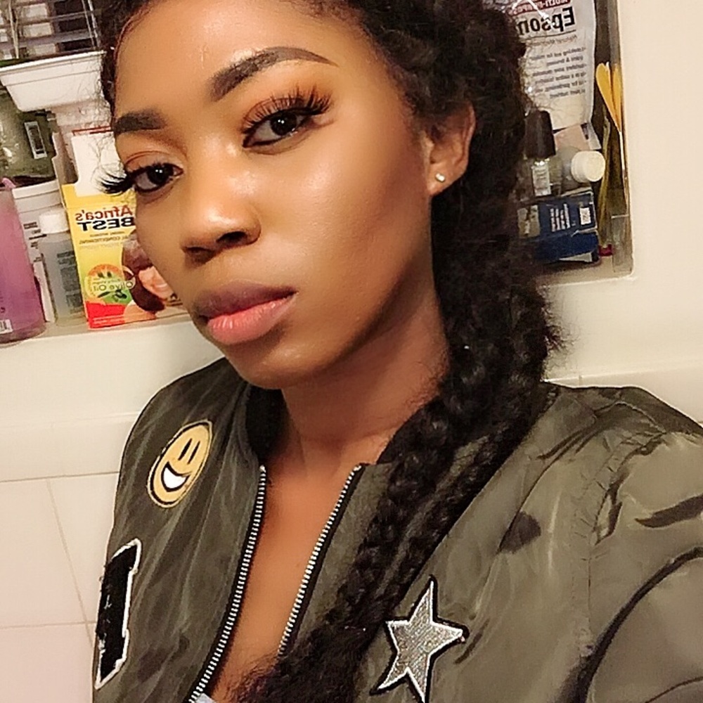 Meet your Posher, Ttolulope